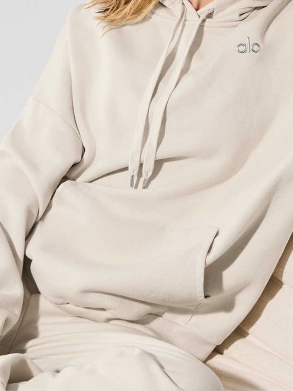 ALO Yoga Cream Pullover Hoodie with Kangaroo Pocket & pants